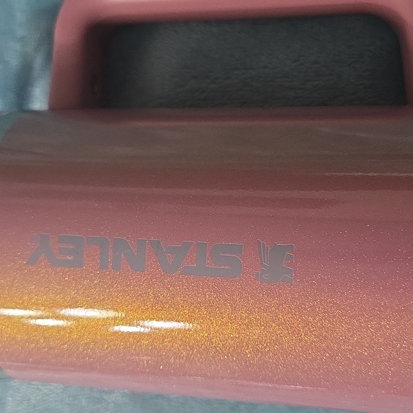 Stanley Rose Glitter Quencher ProTough Tumbler - Picture 2 of 8